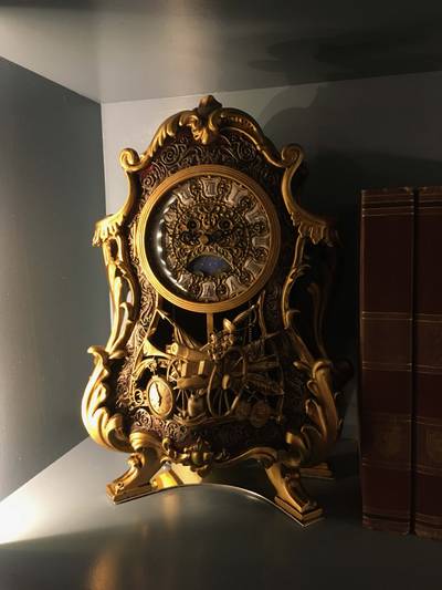 Image of timepiece found in the bookcase at the Grand Floridian's Enchanted Rose